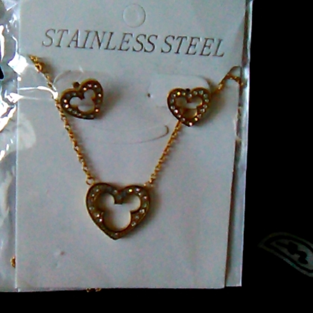 Necklace set